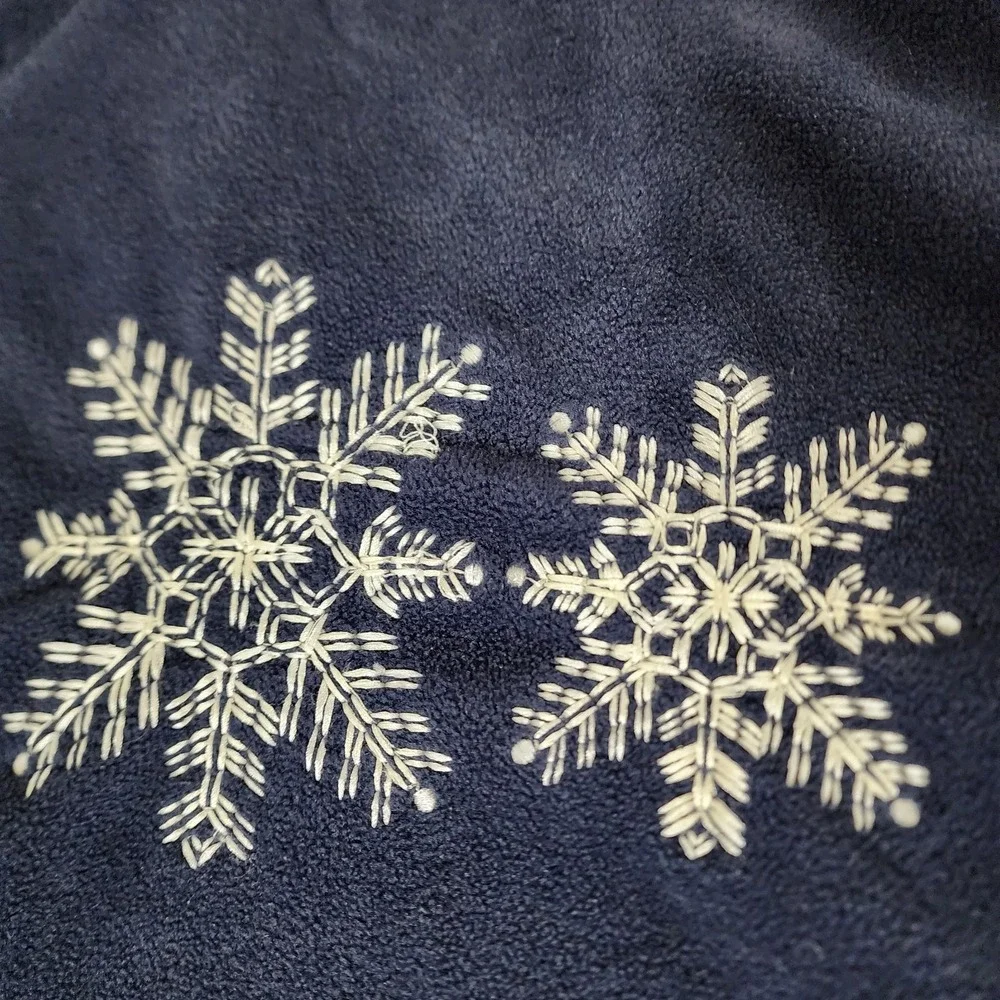 NorthCrest Full Zip Up Fleece Sweater Women's Plus Size 22W Snowflake Embroidery